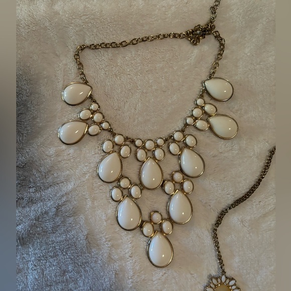 Statement Necklace Bundle - Picture 2 of 4